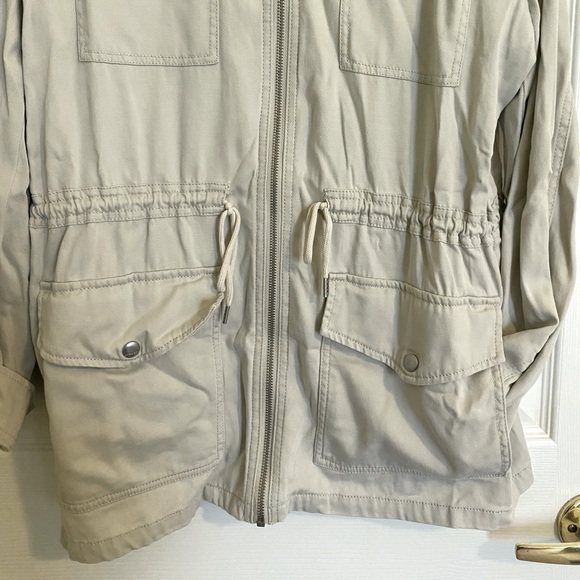 Express Utility Jacket - Picture 2 of 6